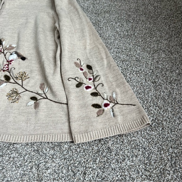 Coldwater Creek Cream Embroidered Bird Floral Top Button Cardigan Sweater, 3X - Picture 7 of 11
